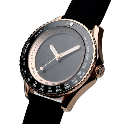 CAMERA ONE (RG) Limited Edition (Pre-order)